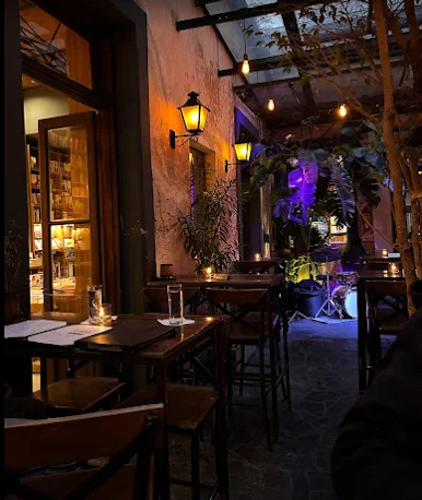 Borges 1975 jazz bar